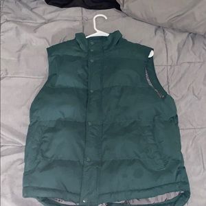 I am selling a green St john vest